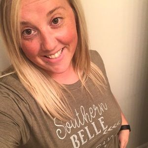 Meet your Posher, Courtney